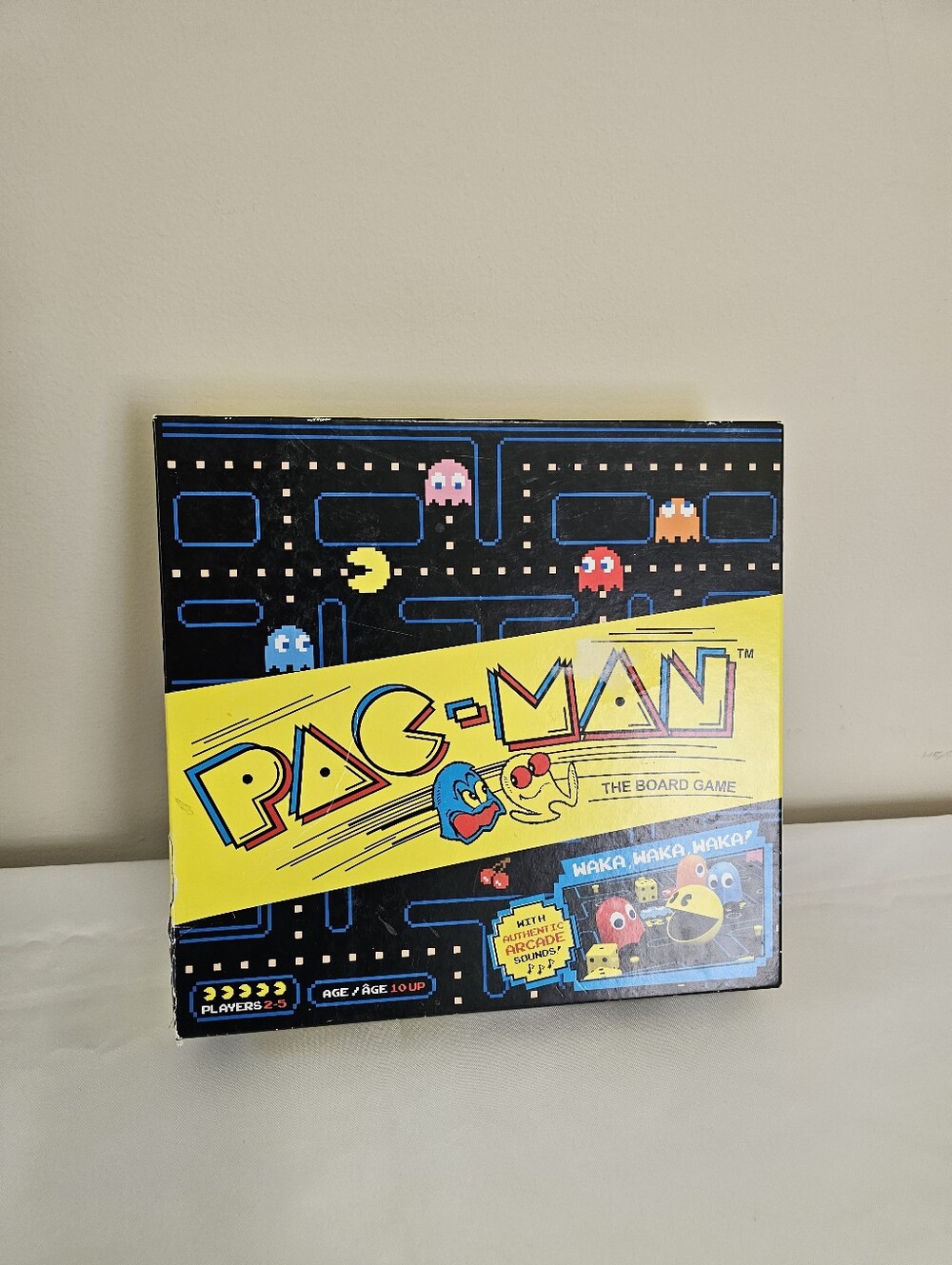 Board Game - Yellow and Black Classic Arcade Edition